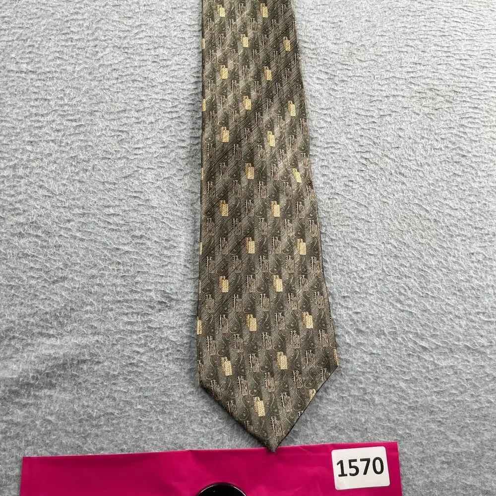 Roundtree and Yorke X Long Necktie Silk Brown Geometric New NWT Made In USA